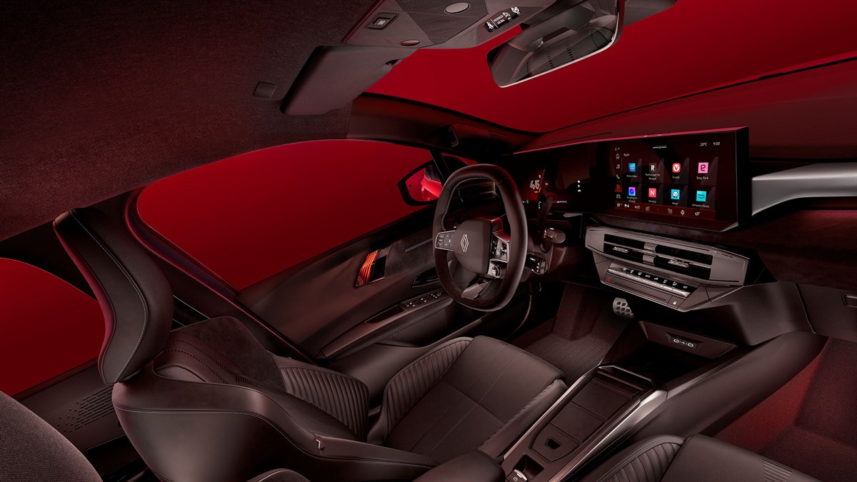 Внатрешноста на новиот Renault Clio со црни спортски седишта, дигитална инструмент табла и мултимедијален екран на допир.