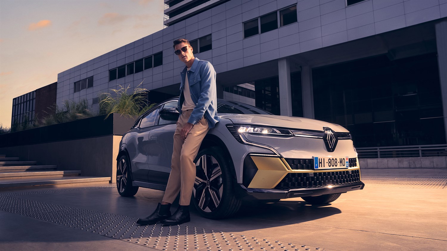 E-Tech 100% electric - advantages - Renault